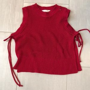 ⁉️CLOSET SPACE OPEN SIDE RED KNIT CROPPED SWEATER
